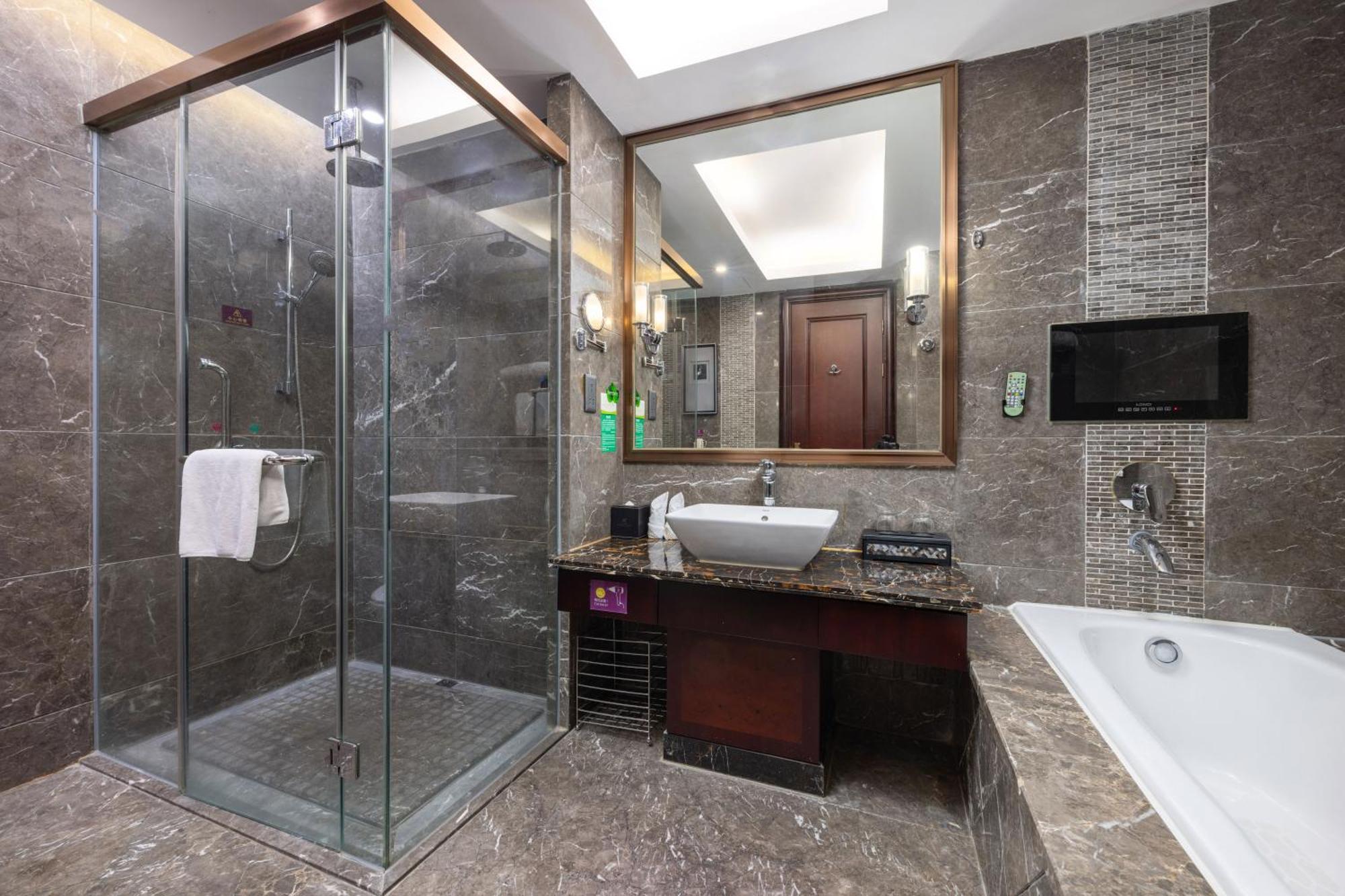 Shenzhen Baohengda International Hotel Esterno foto