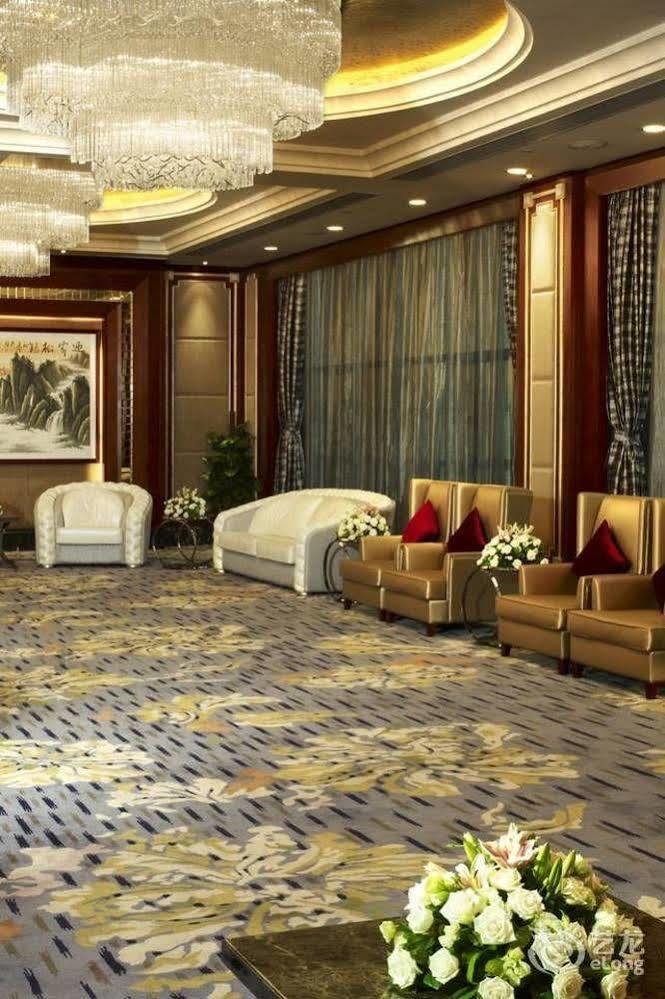 Shenzhen Baohengda International Hotel Esterno foto